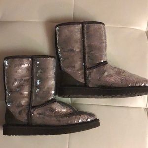 UGG Australia boots silver metallic shiny sequin y2k